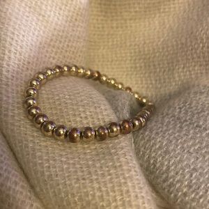 Simple gold ball bracelet